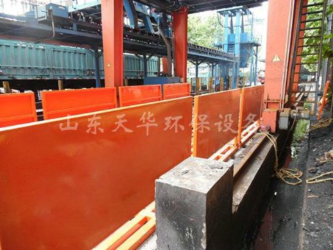 點(diǎn)擊查看詳細(xì)信息<br>標(biāo)題：濟(jì)寧唐口煤礦4X12米煤礦專用洗車機(jī) 閱讀次數(shù)：2186